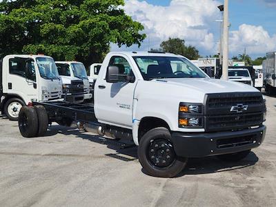2024 Chevrolet Silverado 6500 Regular Cab DRW RWD Cab Chassis for sale #40400 - photo 1