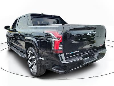 New 2024 Chevrolet Silverado EV RST Crew Cab AWD Pickup for sale #40691 - photo 2
