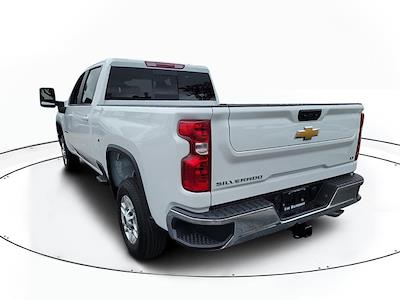 New 2025 Chevrolet Silverado 2500 LT Crew Cab Pickup for sale #50066 - photo 2