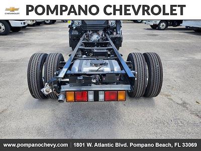 New 2025 Chevrolet LCF 4500 - photo 1