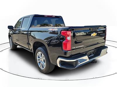 2025 Chevrolet Silverado 1500 Crew Cab 4x4 Pickup for sale #50423 - photo 2