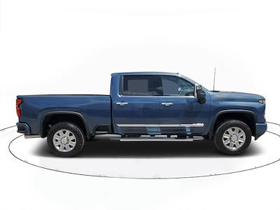 New 2025 Chevrolet Silverado 2500 High Country Crew Cab 4x4 Pickup for sale #50530 - photo 2