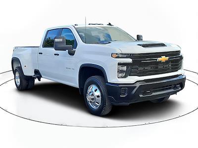 2025 Chevrolet Silverado 3500 Crew Cab 4x4 Pickup for sale #50711 - photo 1