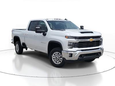 New 2025 Chevrolet Silverado 2500 LT Crew Cab 4x4 Pickup for sale #50727 - photo 1