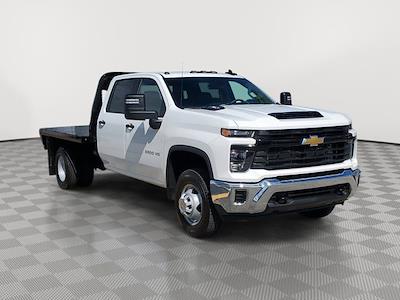 New 2025 Chevrolet Silverado 3500 Work Truck Crew Cab 4WD 9' 6" Knapheide Steel Flatbed Truck with Gooseneck Hitch for sale #50852 - photo 1