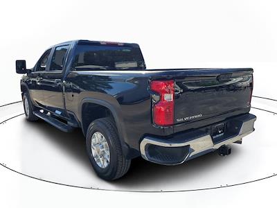 New 2025 Chevrolet Silverado 2500 LT Crew Cab Pickup for sale #53035 - photo 2