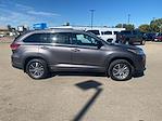 2018 Toyota Highlander AWD SUV for sale #Q11583A - photo 4