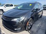 2020 Chrysler Pacifica FWD Minivan for sale #Q11742 - photo 3