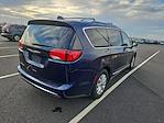 2019 Chrysler Pacifica FWD Minivan for sale #Q11754 - photo 2
