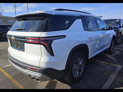 Used 2025 Chevrolet Traverse LT for sale #Q11829 - photo 2