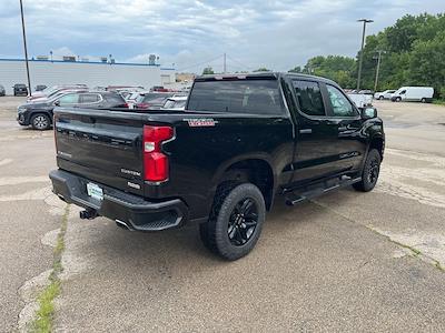 2020 Chevrolet Silverado 1500 Crew Cab 4x4 Pickup for sale #Q51951A - photo 2