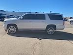 2017 Chevrolet Suburban 4WD SUV for sale #Q52045A - photo 6