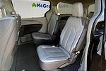2017 Chrysler Pacifica FWD Minivan for sale #Q52081A - photo 21