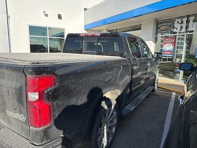 2021 Chevrolet Silverado 1500 Crew Cab 4WD Pickup for sale #Q52111C - photo 2