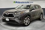 Used 2020 Toyota Highlander XLE for sale #Q52116 - photo 3