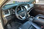 2018 Toyota Highlander AWD SUV for sale #T250992A - photo 18