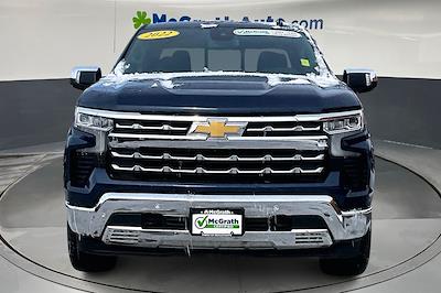 2022 Chevrolet Silverado 1500 Crew Cab 4WD Pickup for sale #T260298A - photo 2