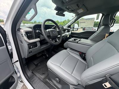 New 2025 Ford F-350 XL Crew Cab 4WD Cab Chassis for sale #51740 - photo 2