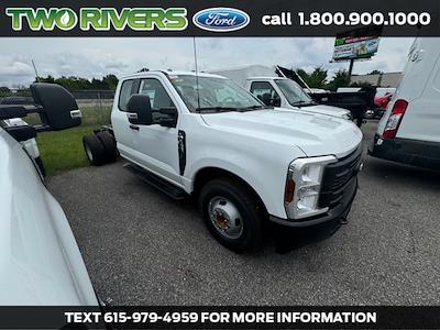 New 2025 Ford F-350 XL Super Cab Cab Chassis for sale #51741 - photo 1