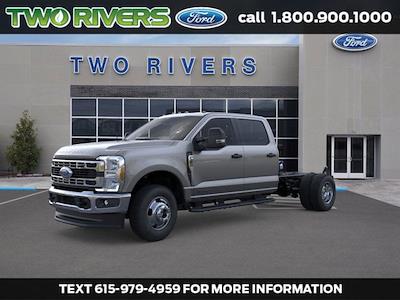 2026 Ford F-350 Crew Cab DRW 4WD Cab Chassis for sale #70105 - photo 1