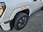 New 2025 GMC Sierra 2500 Denali Crew Cab 4WD Pickup for sale #300399T - photo 26