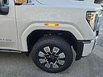New 2025 GMC Sierra 2500 Denali Crew Cab 4WD Pickup for sale #300399T - photo 29
