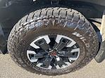2022 Nissan Frontier Crew Cab 4x4 Pickup for sale #Y0719Z - photo 13