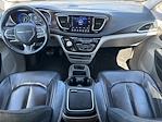 2017 Chrysler Pacifica FWD Minivan for sale #Y0830Z - photo 3