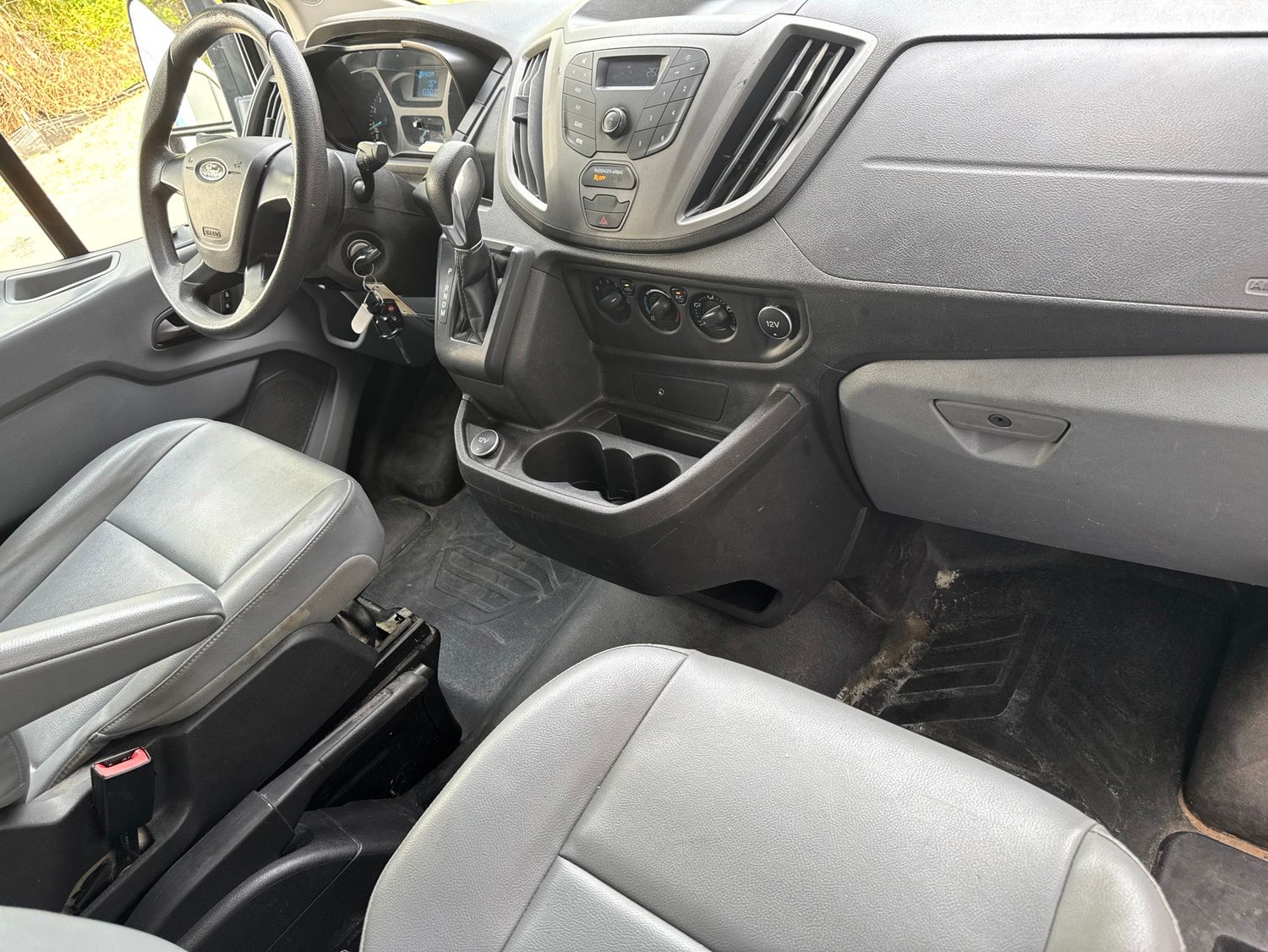 Used 2018 Ford Transit 250 - photo 18