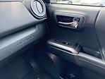 2018 Toyota Tacoma Extra Cab 4x4 Pickup for sale #YA64026A - photo 20