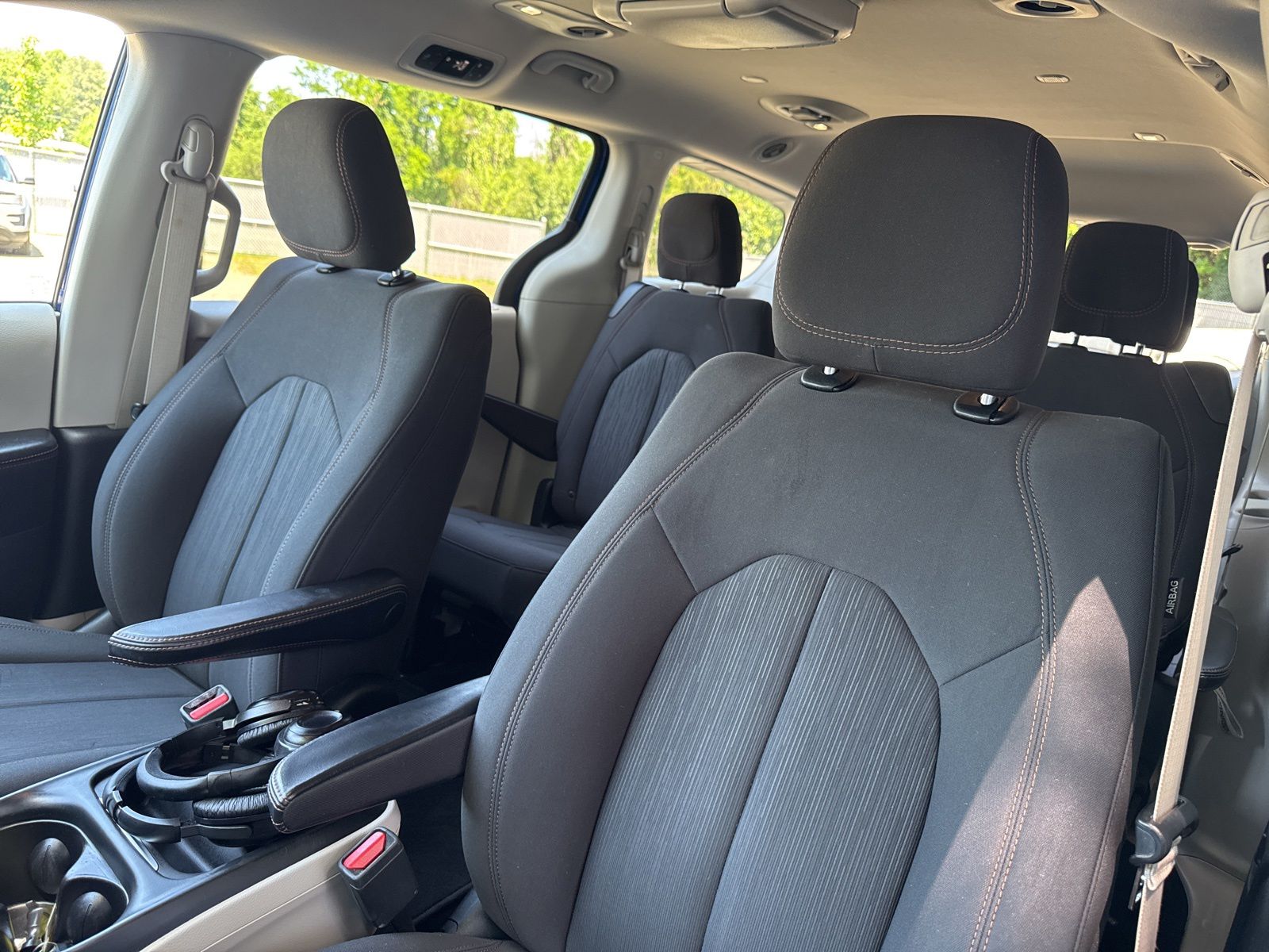 Used 2019 Chrysler Pacifica - photo 35