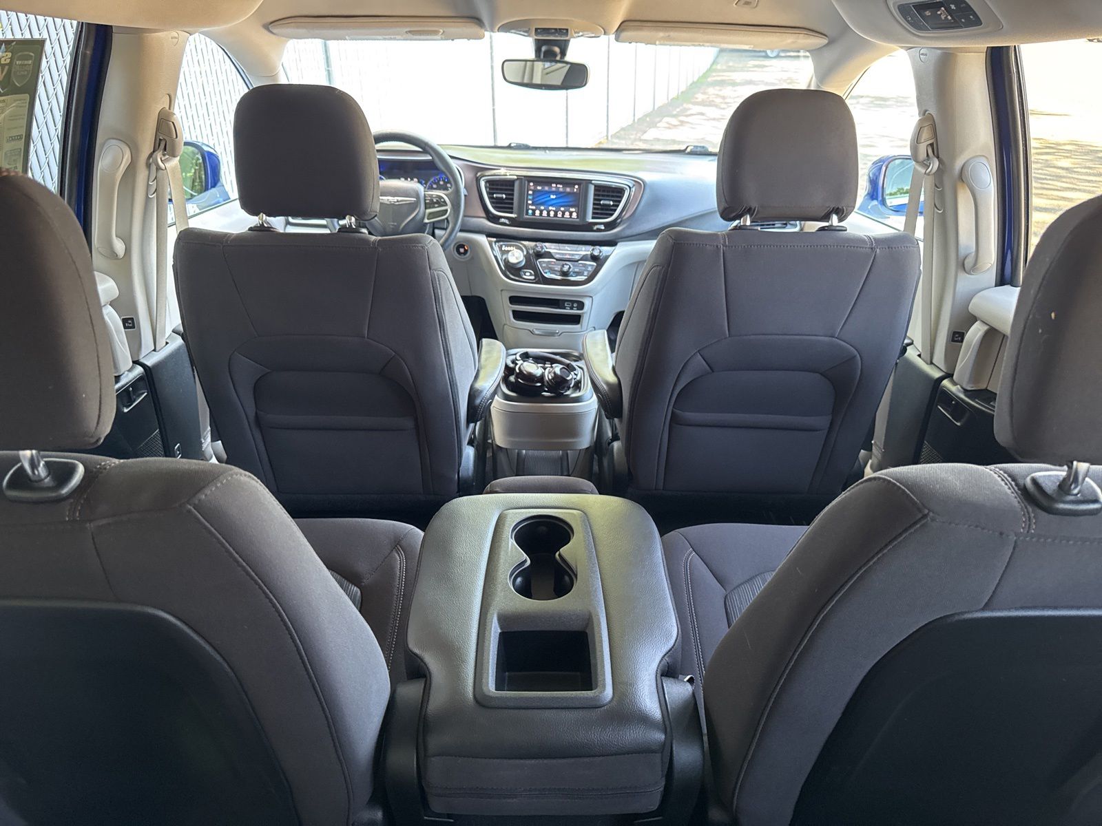 Used 2019 Chrysler Pacifica - photo 6