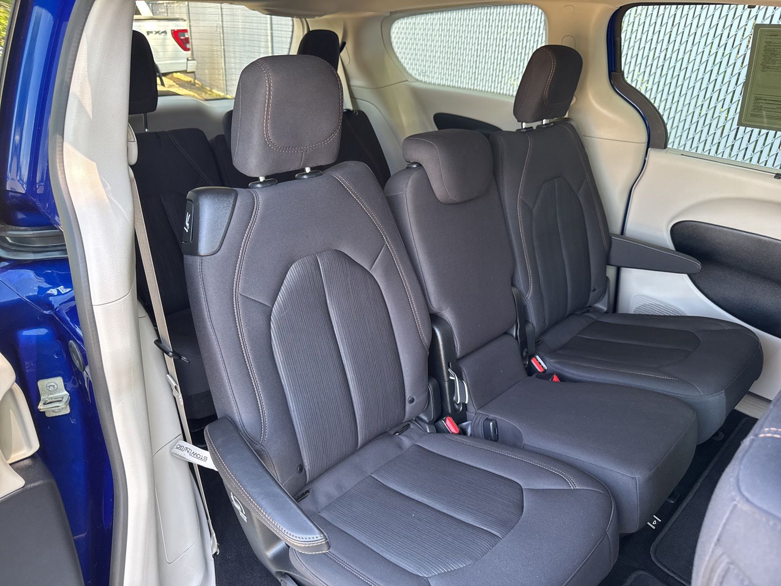 Used 2019 Chrysler Pacifica - photo 9