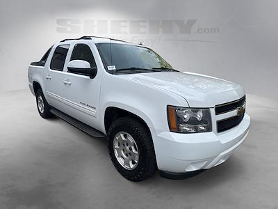 2011 Chevrolet Avalanche 4WD Pickup for sale #YB34154A - photo 2