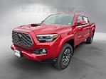 2022 Toyota Tacoma Double Cab 4WD Pickup for sale #YF45932A - photo 17
