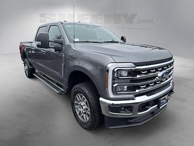 Used 2024 Ford F-250 - photo 1
