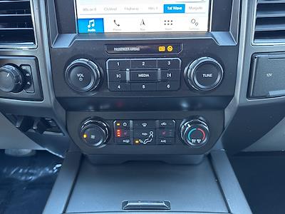 2019 Ford F-250 Crew Cab 4WD Pickup for sale #YF56773A - photo 2