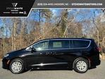 Used 2025 Chrysler Pacifica Select Minivan for sale #S18140T - photo 1