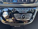 Used 2025 Chrysler Pacifica Select Minivan for sale #S18140T - photo 30