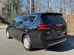 Used 2025 Chrysler Pacifica Select Minivan for sale #S18140T - photo 2