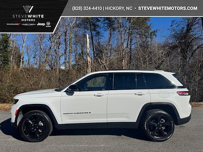 Used 2023 Jeep Grand Cherokee Altitude 4x4 SUV for sale #S18193P - photo 1