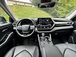 Used 2020 Toyota Highlander XLE AWD SUV for sale #S18639P - photo 10