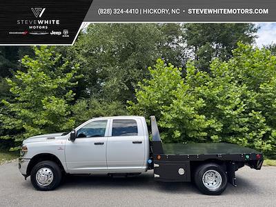 New 2025 Ram 3500 Tradesman Crew Cab 4x4 Flatbed Truck for sale #S18728 - photo 1