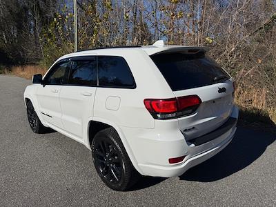 Used 2021 Jeep Grand Cherokee Laredo for sale #S18862C - photo 2