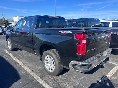 Used 2022 Chevrolet Silverado 1500 LT Crew Cab for sale #S19357P - photo 2