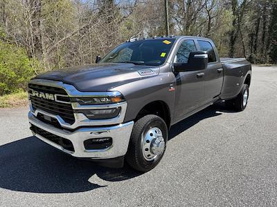 Used 2025 Ram 3500 - photo 1