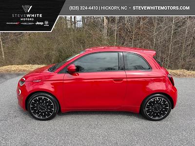 Used 2024 Fiat 500e - photo 1