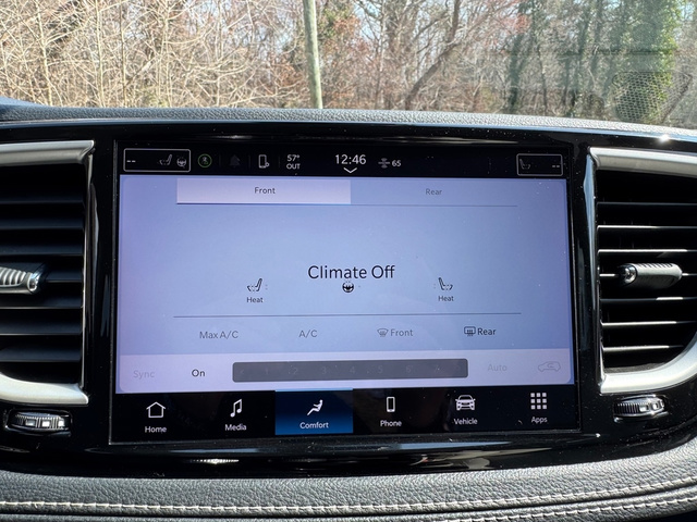 Used 2021 Chrysler Pacifica - photo 25
