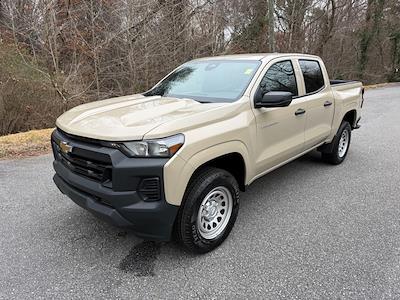 Used 2024 Chevrolet Colorado - photo 1