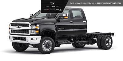 Used 2023 Chevrolet Silverado 5500 - photo 1
